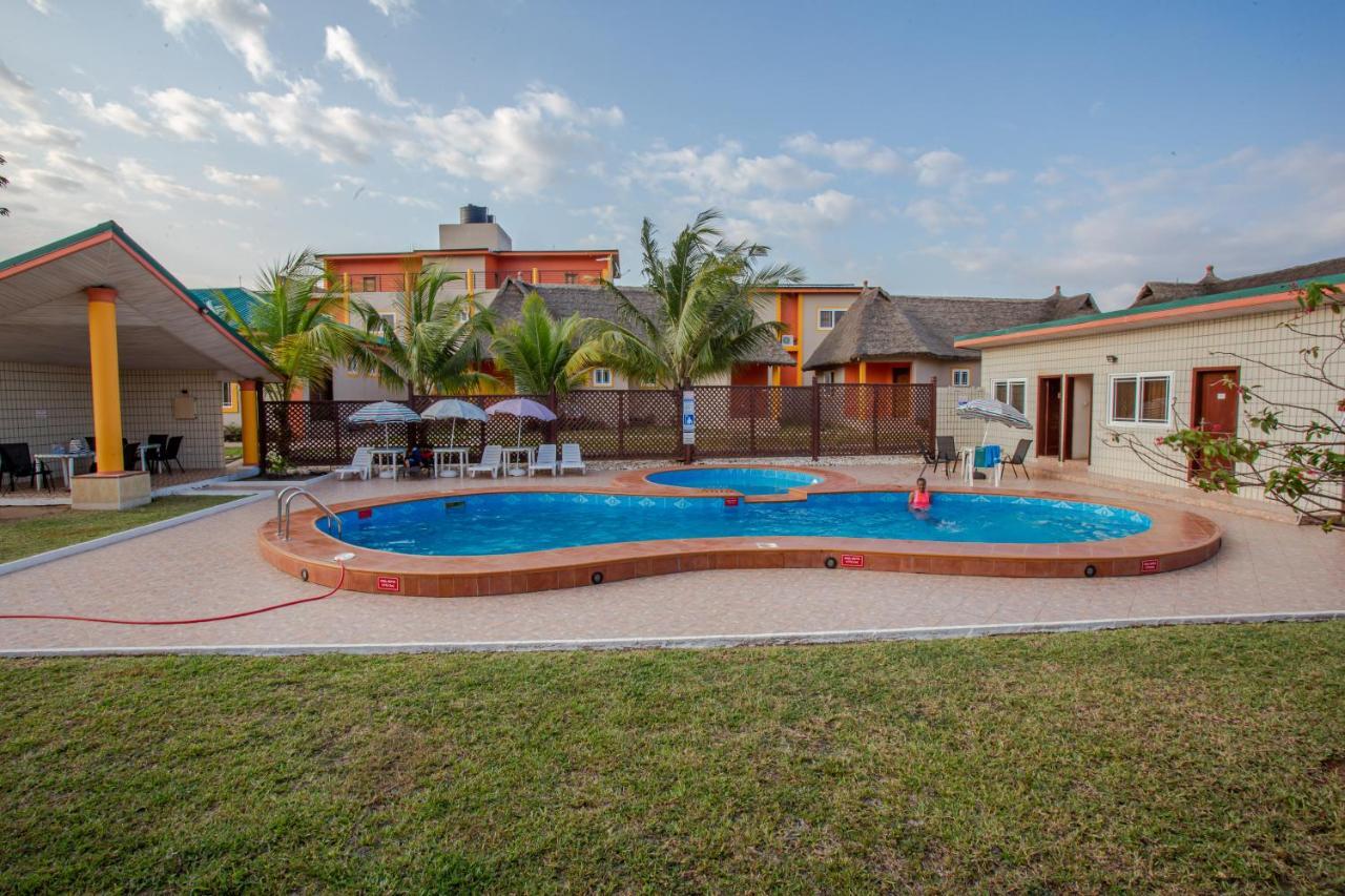 La Tua Villas Prampram Экстерьер фото